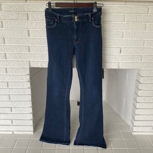 White House Black Market— Skinny Flare 12S